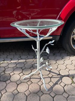 Small Metal Table with Glass 16”D x 24”H in Good Condition $25 Firm on Price