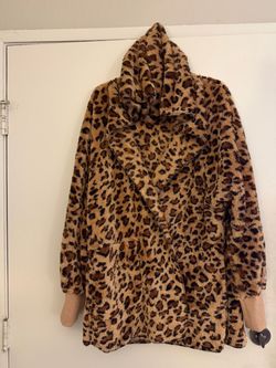 Hooded Leopard jacket size XL