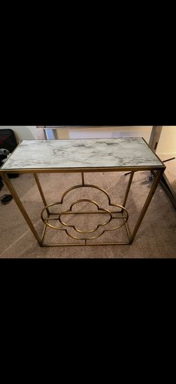 Nce Little Table