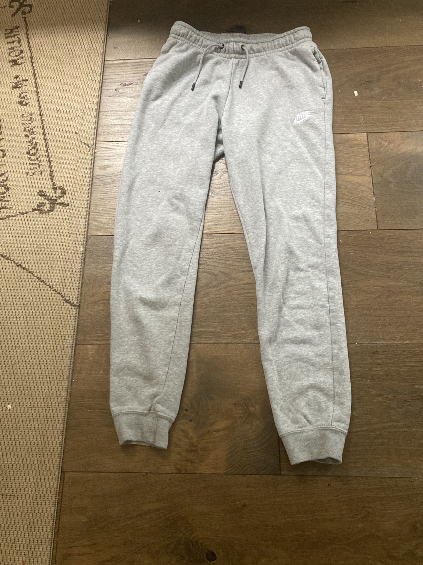 Men’s Nike light grey joggers