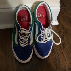 VANS Sneaker Size 7 (Women)