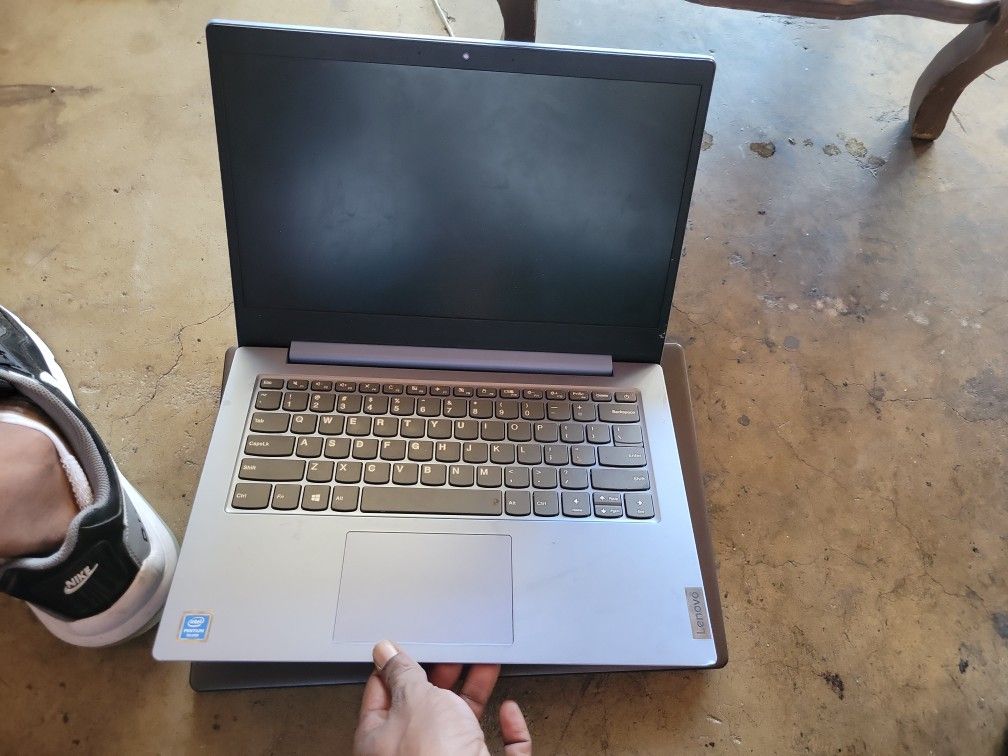 Think Part Lenovo Think Pad For Parts for Sale in Bakersfield, CA - OfferUp