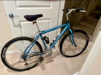 Nishiki Pueblo Comp 24" Mountain Bike w/ Helmet, Lock & Pump
