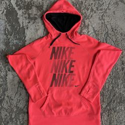 Nike Therma-FIT Woman’s Hoodie Hot Pink Size Medium
