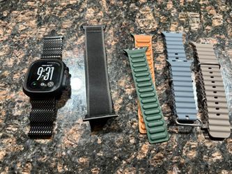 Apple Watch Ultra 2 Black Titanium Milanese Loop