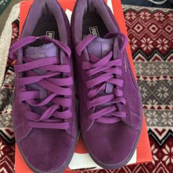 Purple Pumas Size 7 In Women’s 