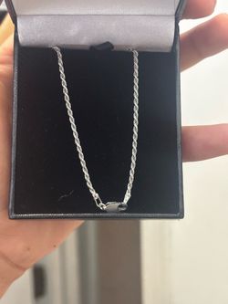 Brand new Silver  rope Chain 2mm thick 20 inches long  PRICE IS NEGOTIABLE