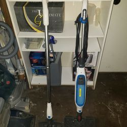 Set Of Shark Steam Mop Model S6001w 40