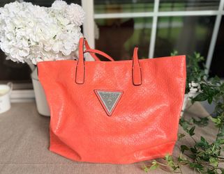 Vintage Guess Monogram ‘G’ Embossed Shopper Tote