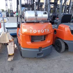 Forklift Toyota Serie 7