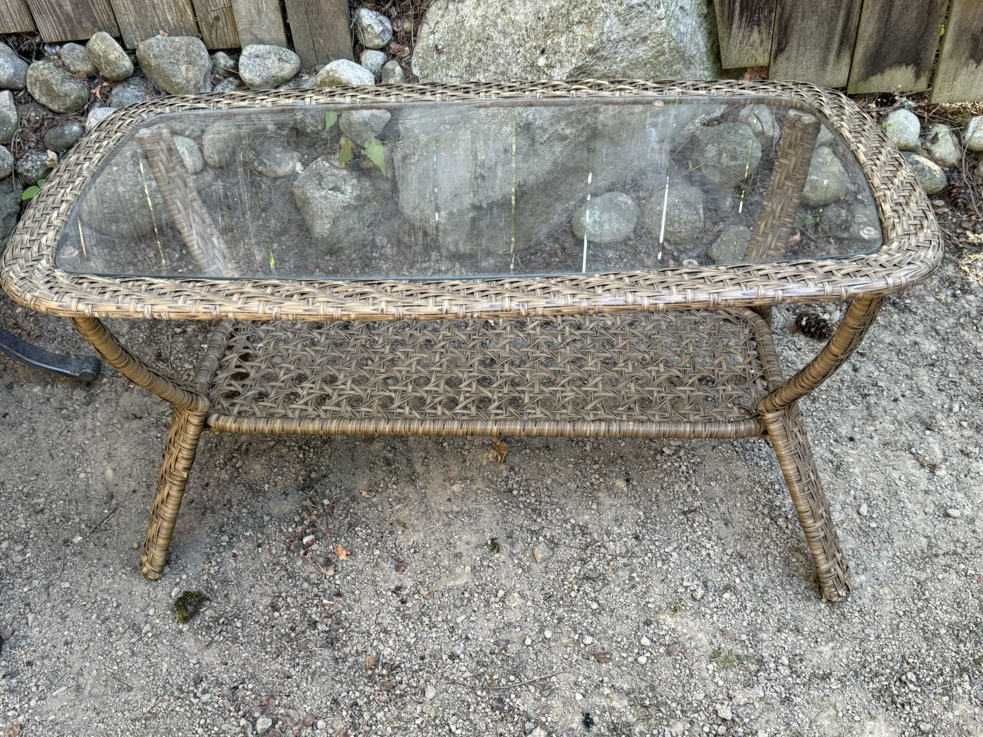 Nice Little Raton With Glass Top Outdoor Coffee Table Side Table