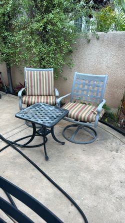 swivel rocker yard chairs and table