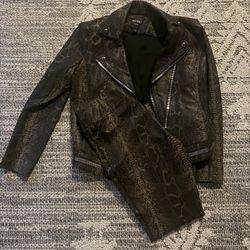 Size 4 Jacket And Matching Pants Set $20