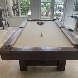 8ft Pool Table (free Delivery, Setup, And New Felt Color Of Your Choice 
