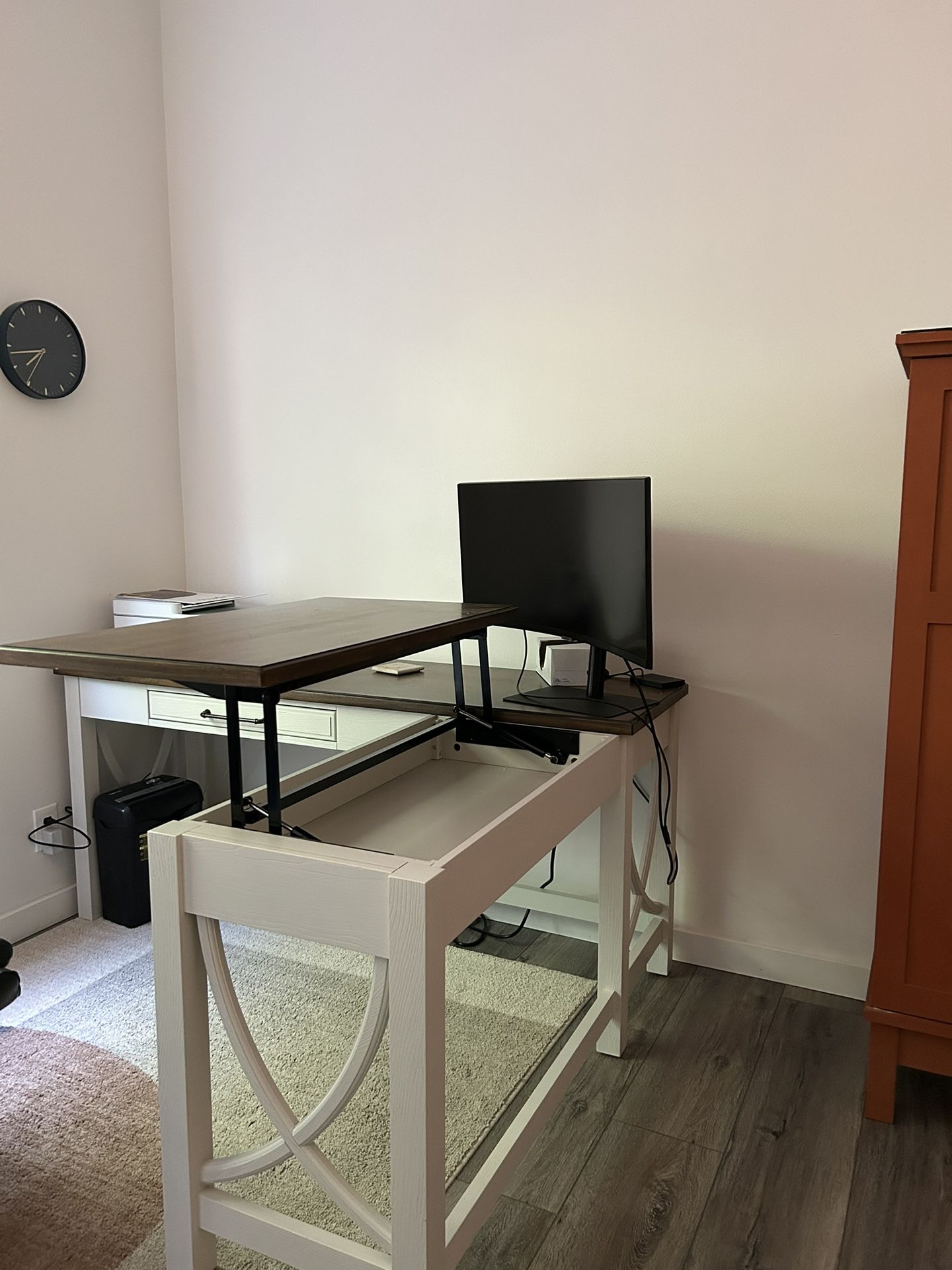 Bayside furnishings Corner Desk