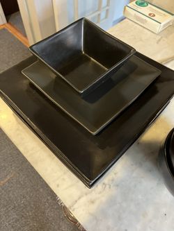 World Market Trilogy Black Plates