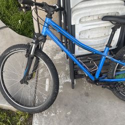 Children’s bike very nicer