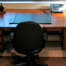 Vintage Solid Rosewood Executive Desk – Scandinavian Mid-Century Modern
