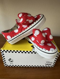 🎀✨ Disney Vans Minnie Mouse Shoes – Size 11 ✨🎀