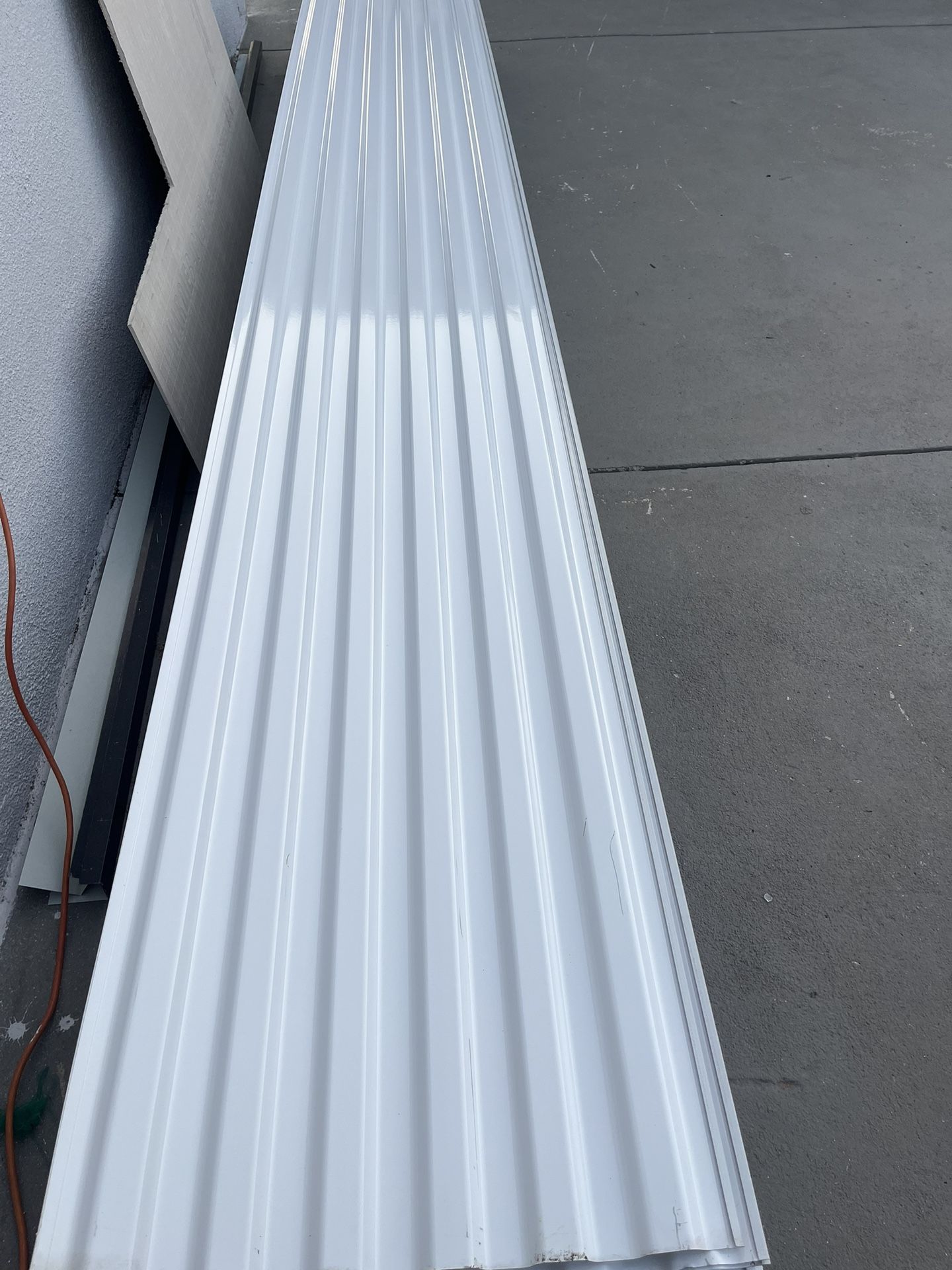 White Panel  20 Pulgadas De Ancho X 12 Pies De Largo $18.00 Pieza