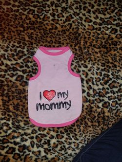 Small doggy shirt it say medium but to me is like a small