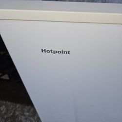 Hotpoint Deep Freezer And Good Condition