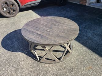 Cocktail Table Set