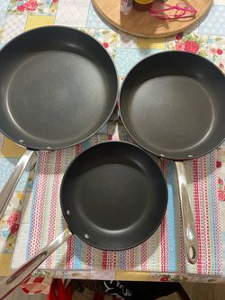 All clad Set of 3 Nonstick Frying Pans
