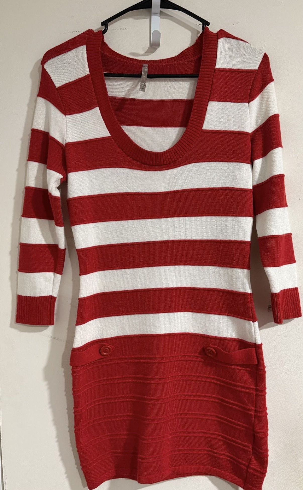 Size Large Red And White Dress