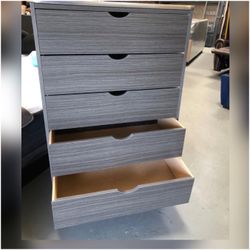 5 Drawer Dresser 