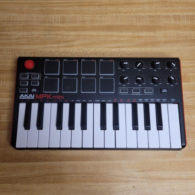 AKAI Professional MPK Mini MK3