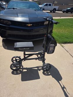 Knee scooter