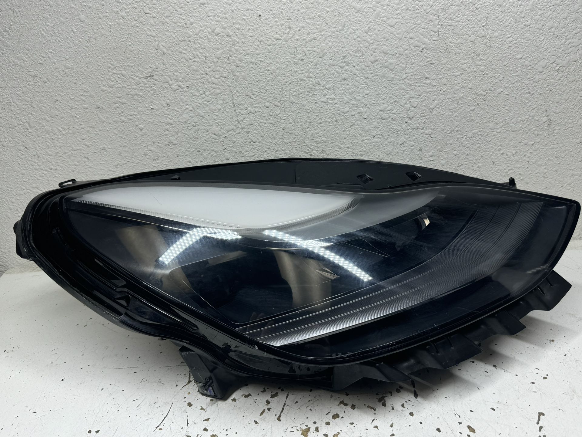 2021-23 Tesla Model 3/Y Headlight Assembly Matrix Headlamp Right Passenger OEM 11R