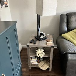 Coffee Table And Lamp