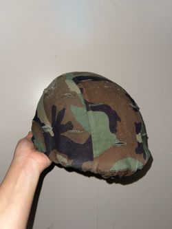 Gentex military helmet & camo cover