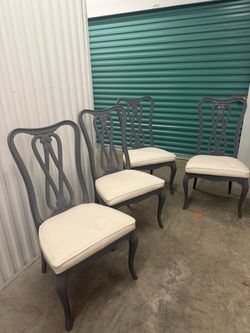 Set of 4 Elegant Dining Chairs – French Country Style