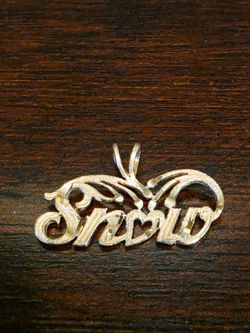 14k Yellow Gold Custom "SNOW" Script Name Pendant Diamond Cut Heart Charm 1.4g