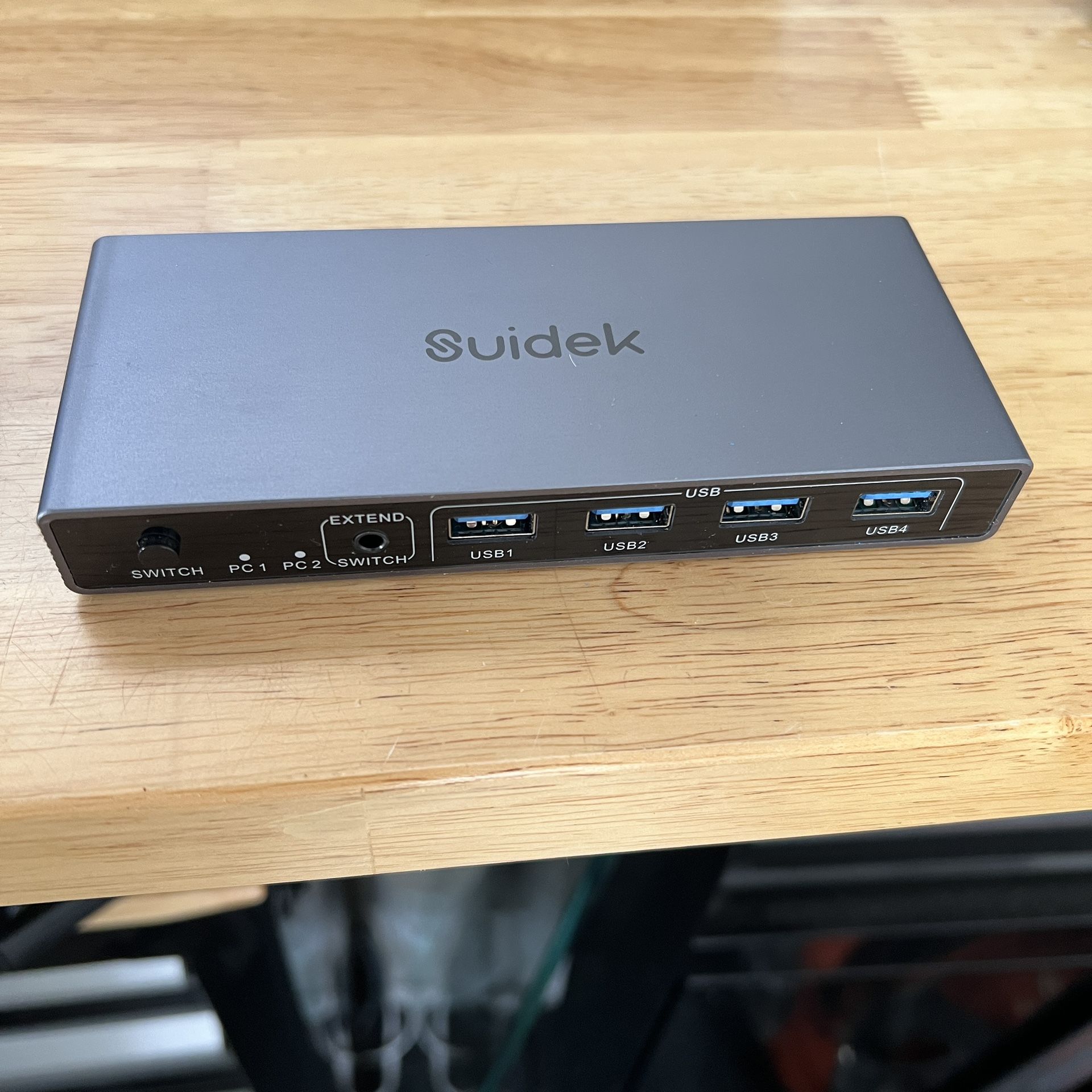 KVM Switch 2 Computers/ 1 Monitor