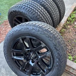 Chevy Silverado Tahoe Yukon rims GMC Sierra Denali Avalanche rines llantas Suburban rims Chevrolet Z71 4x4 rims tires trail boss rims Tires