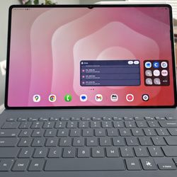 Samsung tab S 11 Ultra 256gb With Slim Keyboard