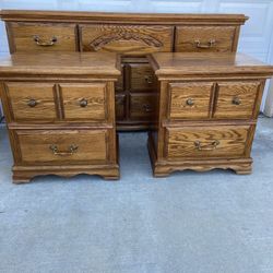 Dresser Set