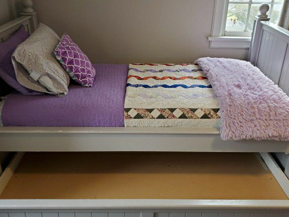Twin Size Trundle Bed | Solid Wood - PPU
