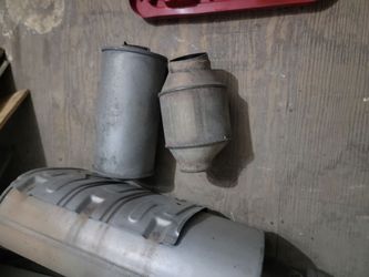 Stock exhaust for silverado