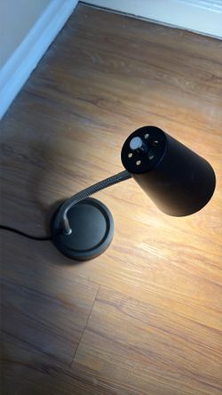 Black desk lamp