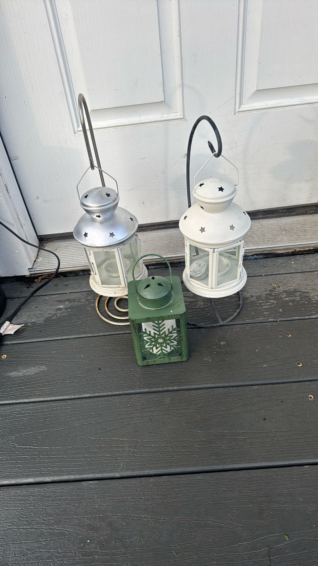 3 Christmas Candles 🕯️ Holder With 2 Hanging 