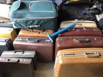 Suitcases Samsonite