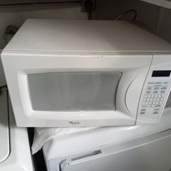 Whirlpool  Microwave 