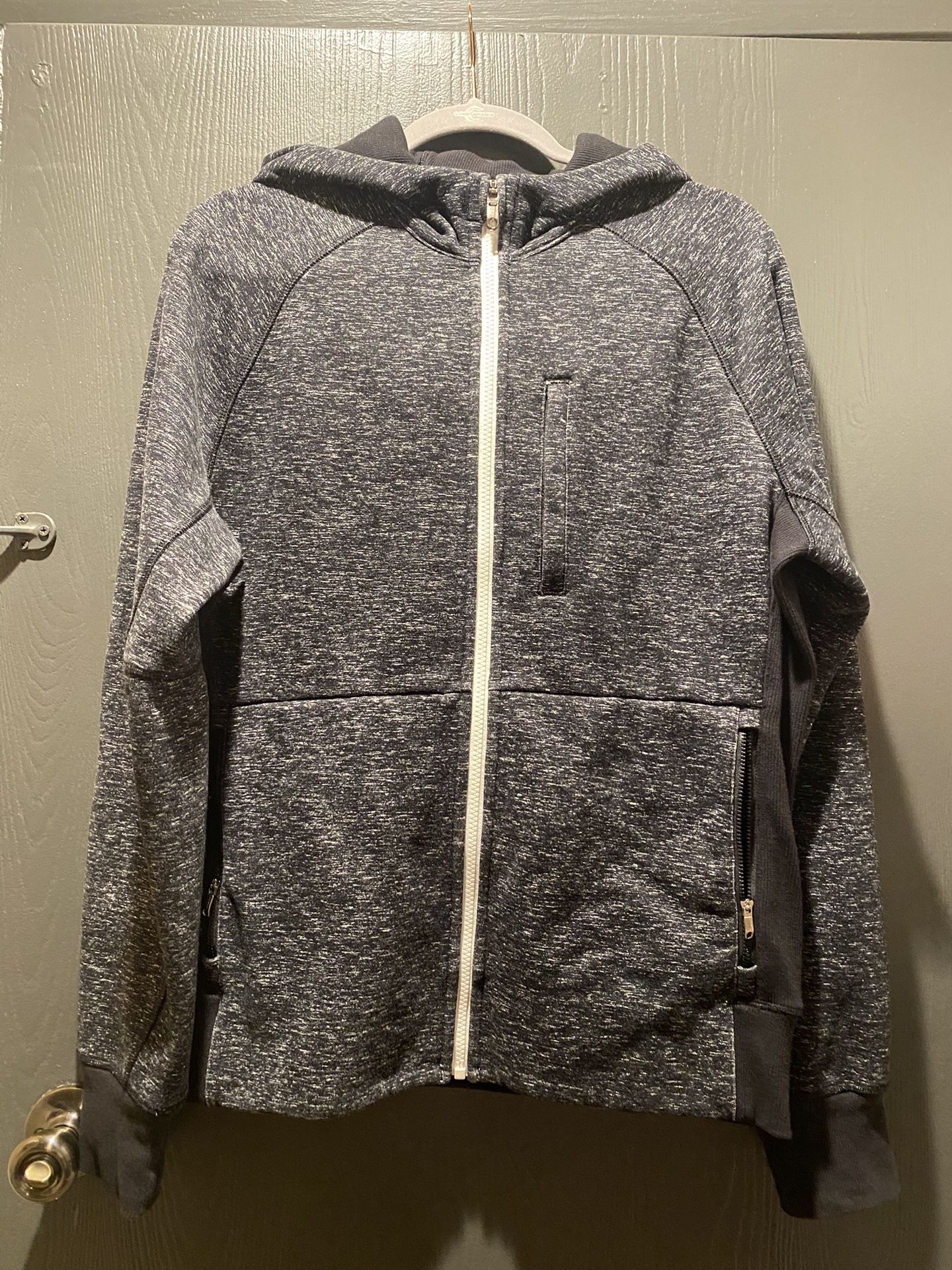 Lululemon  Men’s Jacket.  Size M