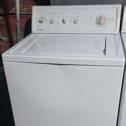 Lavadora Kenmore Heavy Duty Con Garantía Lusiendo Y Trabajando Exelente $290