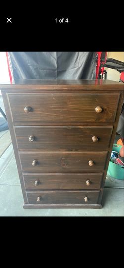 Dresser
